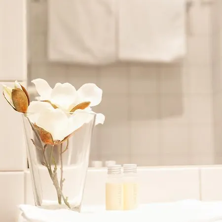 호텔 Ambiente 3*
