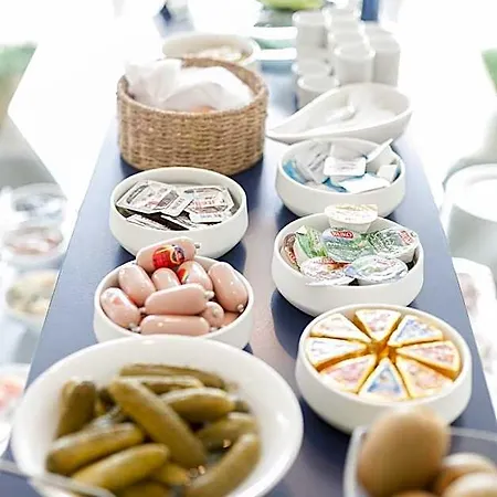 Ambiente مونستر