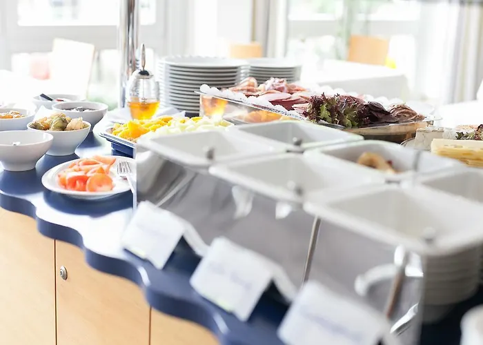 מלון Ambiente 3*