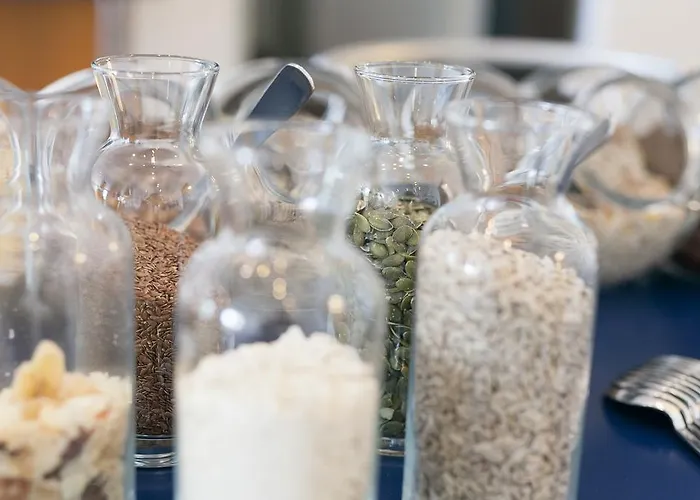 מלון Ambiente 3*