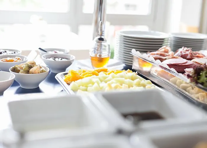 Ambiente מלון 3*