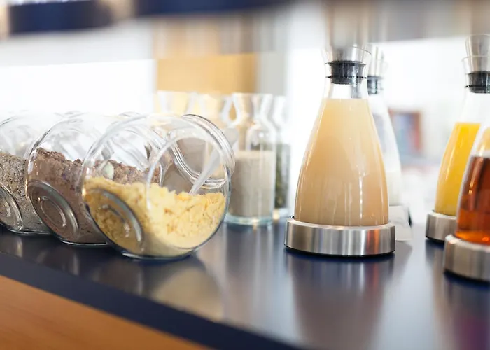 מלון Ambiente 3*